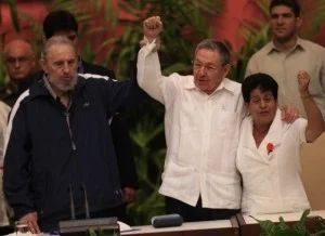fidel y raul vi congreso4 580×422