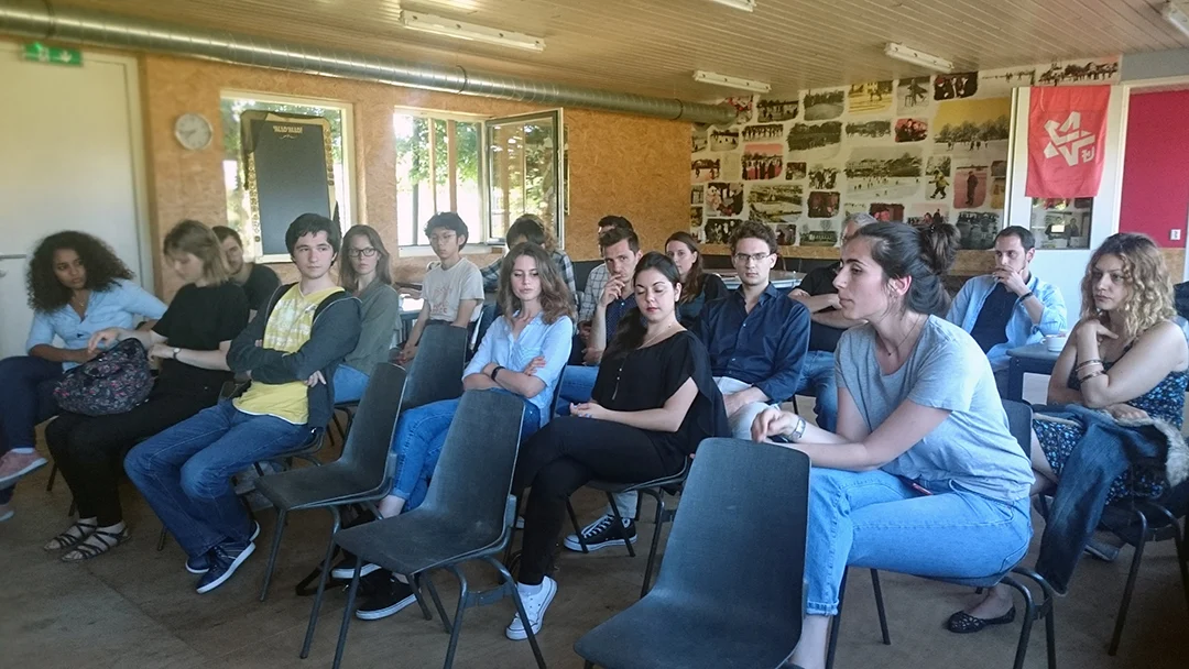 Gezamenlijk evenement CJB/KNE over de fuctie onderwijs en onderzoek in een maatschappij