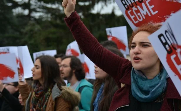 Solidarity with Turkish communist Youth (TKG)