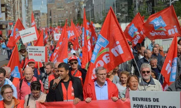 Solidariteitsverklaring CJB en NCPN met stakend personeel van OV en bedrijven