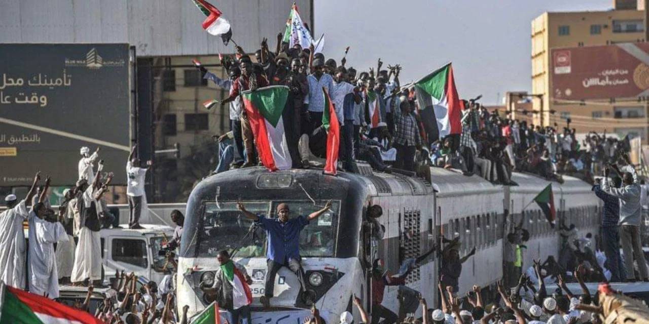 Hands off the communists of Sudan! Down with the coup-regime!