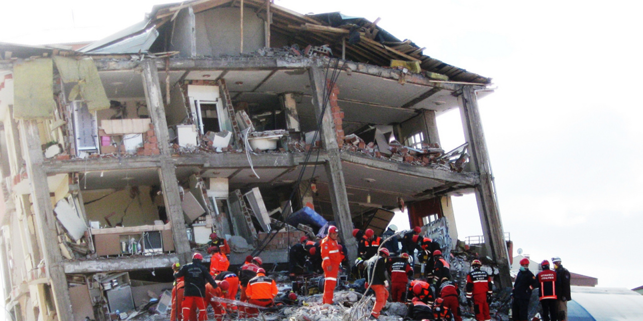 Catastrofale aardbeving in Turkije en Syrië