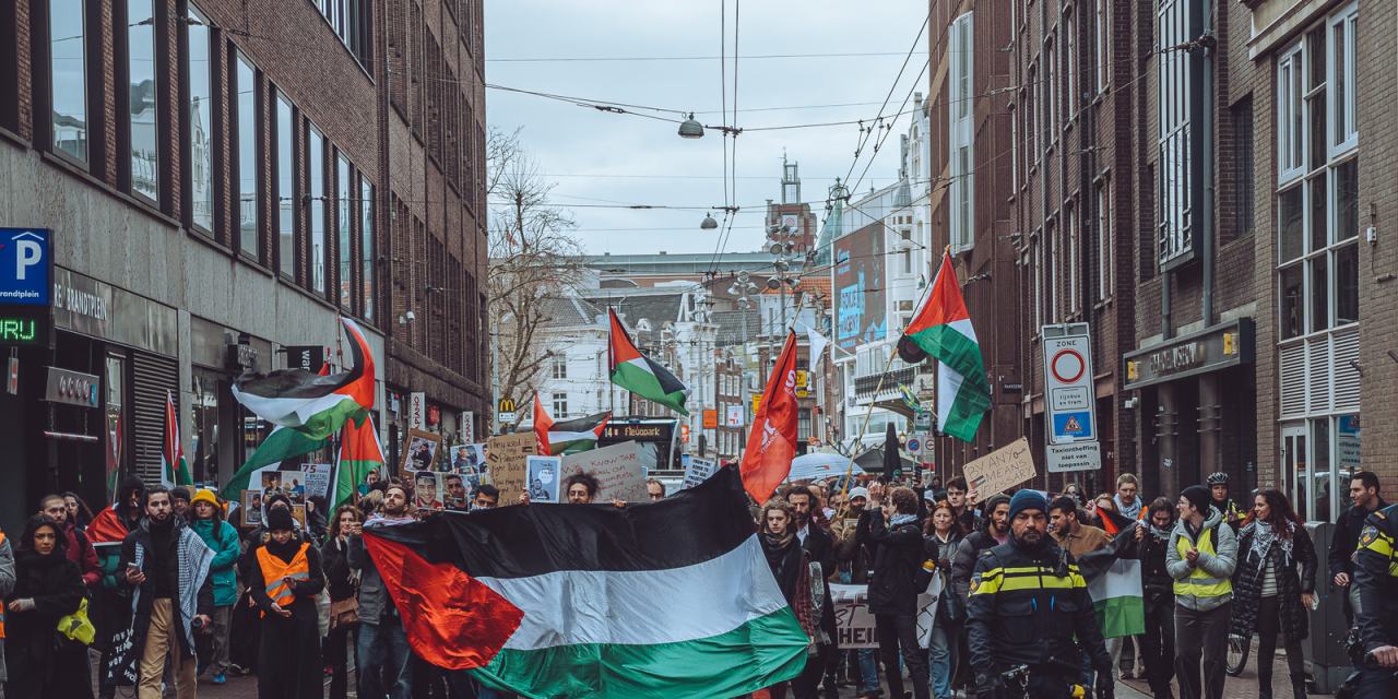 Solidariteitsactie van Amsterdamse studenten voor Palestina