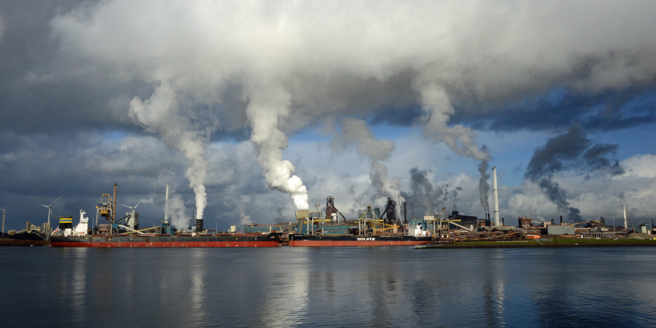 De Nederlandse staalindustrie aan de Noord-Hollandse kust