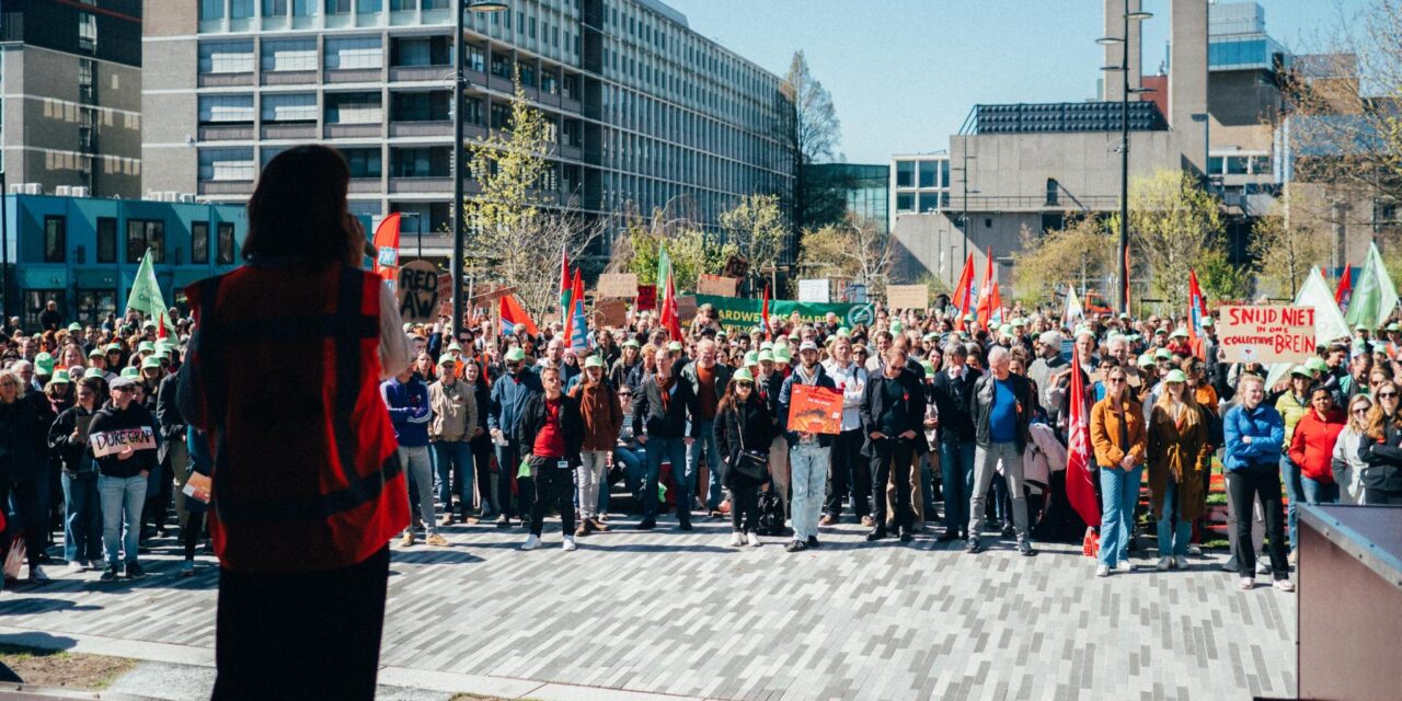 Conferentie CJB wisselt uit over stakingen en vredesbeweging