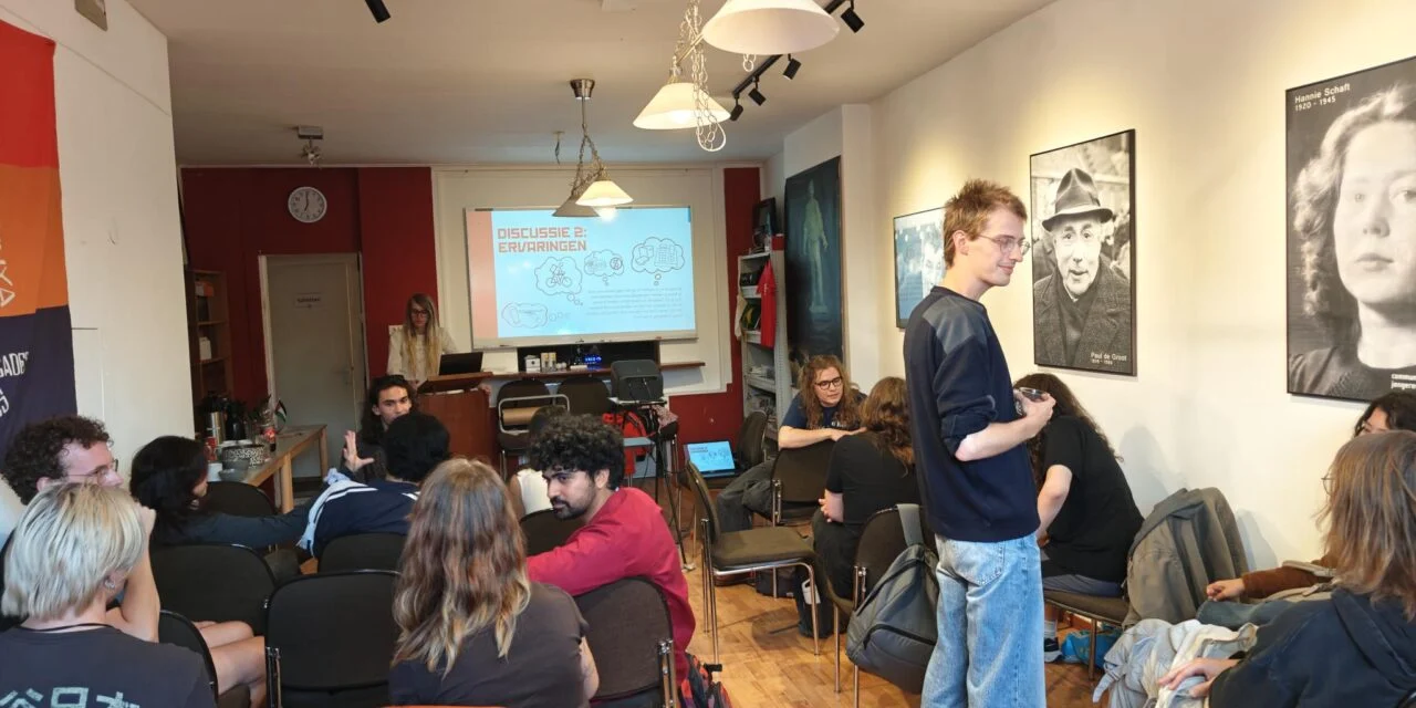 Jeugdloon is diefstal! CJB afdeling UvA blikt terug op een geslaagde filmavond